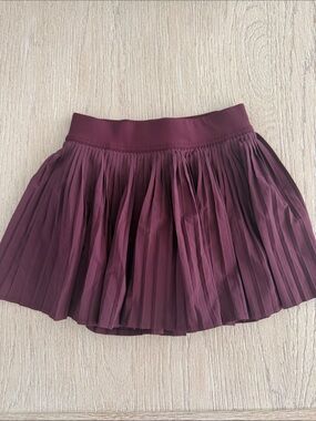 lululemon athletica Pleated Maroon Athletic Skort